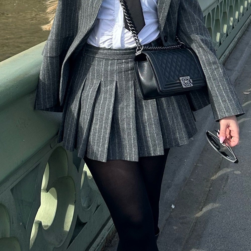 Wool blend pinstripe pleated skirt